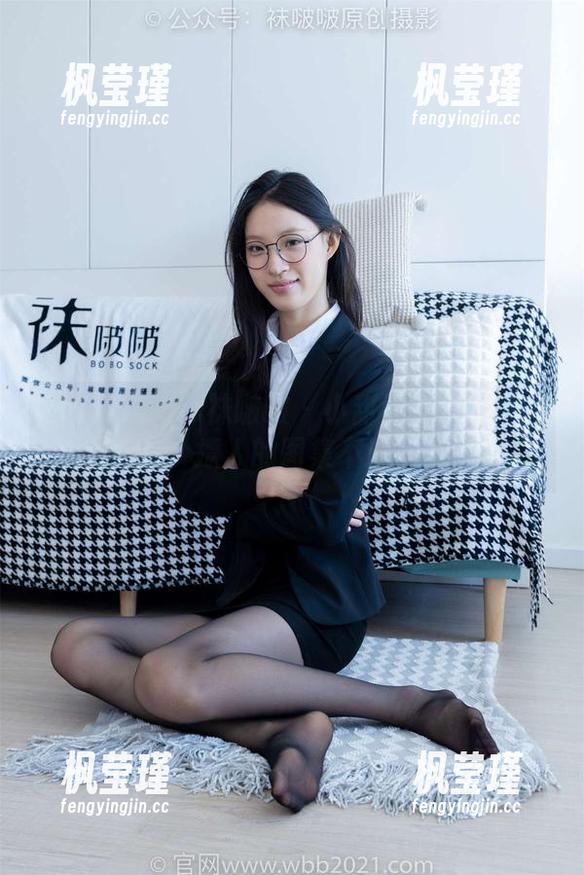 BoBoSocks袜啵啵 - 小甜豆的黑色蕾丝网袜，撩人的图集不过是开始