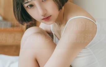 GIRLT果团网 – 分享松果儿的纯白写真：到处都是白色的梦，随意跳进来吧！