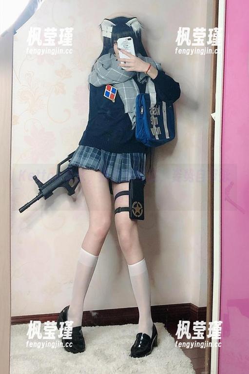 Kettoe竞泳，照片免费送，姿势自带泳圈！