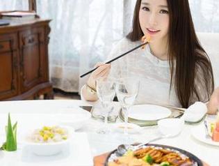 MiStar魅妍社 – 小探戈的写真开启了我的美图秘密时光机，欢迎同道中人！