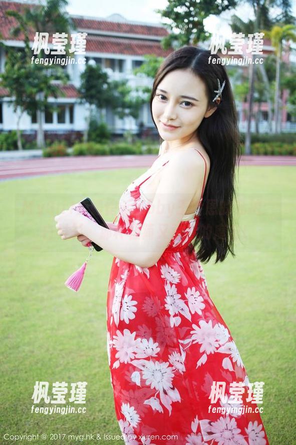 MyGirl美媛馆 - Abby王乔恩的私拍：白衬衫，那种极简又耐看的魔力！