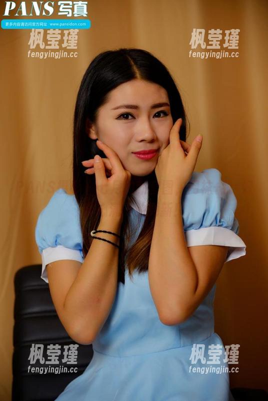 PANS摄影 - 七月的新套图，网袜+我=好奇心满满的更新！