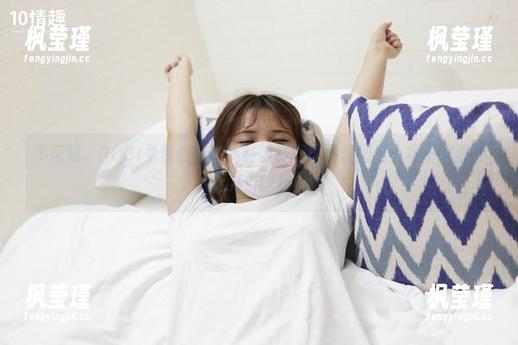 ROSI口罩 不花钱,ROSI免费的嫩学妹制服套图,没想到这小裙子居然如此吸引眼球!