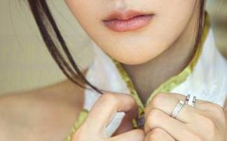 TuiGirl推女郎 – 还在犹豫？免费图册给你看梁棋棋的制服，绝对让你眼前一亮！
