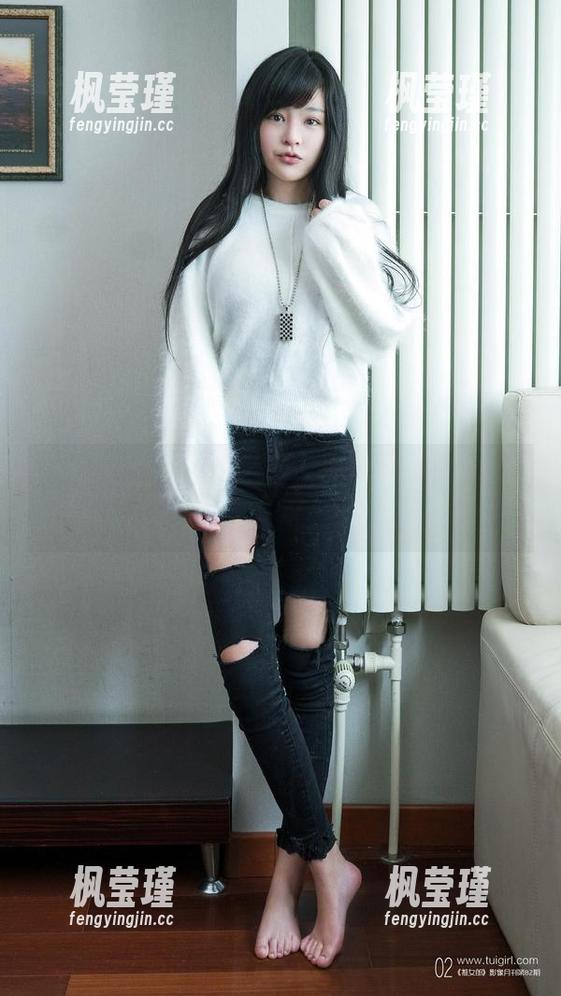 TuiGirl推女郎 - 陆瓷的裸足大公开：原图vs更新，未必有人看懂的细节
