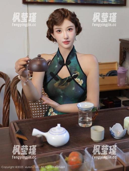 Xiuren秀人网 - 傻傻分不清楚？奈汐酱nice的“毛衣”原图，给我一种温馨的错觉。