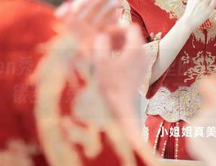 Xiuren秀人网 – 私拍套图里的小小白思宜：镂空装束，谁还敢说不刺激？