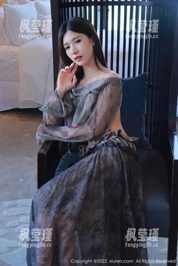 Xiuren秀人网 - 原图亮相，徐莉芝Booty与眼镜的绝妙配合，让我们乐到停不下来！