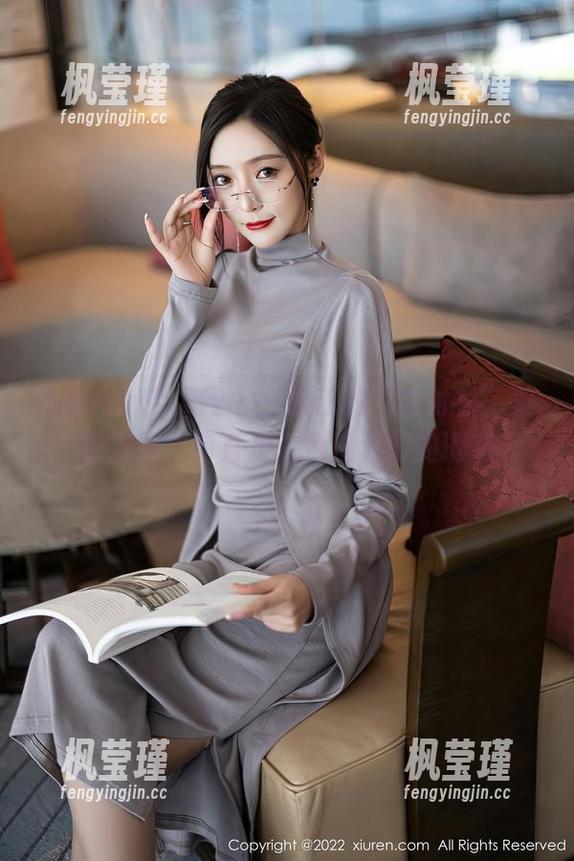 Xiuren秀人网 - 白乐乐的“白衬衫”美图资源，简直是白色魔法般的诱惑