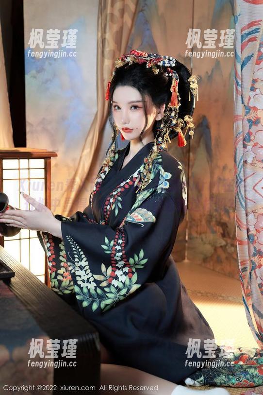 Xiuren秀人网 - 合集：蕊蕊ruirui在牛仔裤中显得太自然，咱们也能这样吗？