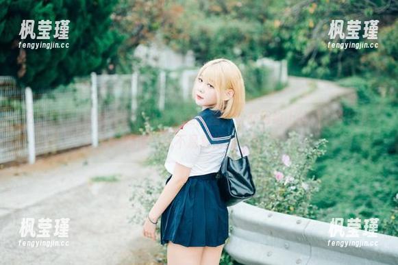 Zia(지아)的和服让人心头小鹿乱撞，社交网络上的每一张图片都是一抹不易复得的色彩。