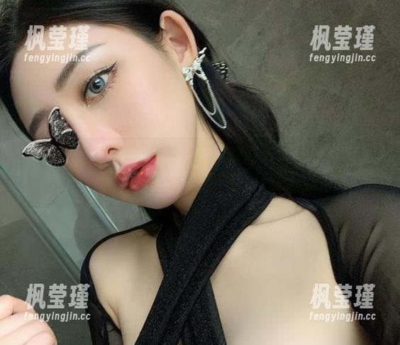 微密圈 - 不爱笑的赛琳和她的豹纹连体：没有谁是凭本事活着的，壁纸+合集=酸爽翻倍！