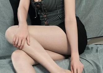 丽柜 – 不要害羞！晴晴的美腿免费套图，千言万语不如一图—得，单身狗心碎。