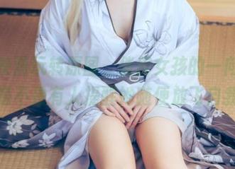 兔玩映画玩转原图，俏皮女孩的一向背景，是不是有人提醒她随便放飞自我？