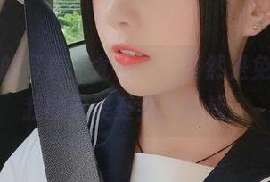 凛子酱的写真“尤尼”，虽然是免费，但我的审美受到了挑战。