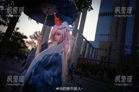 奶狮不咬人 “奶狮不咬人”把信浓放进作品集里,这可是要下载的节奏嘛?