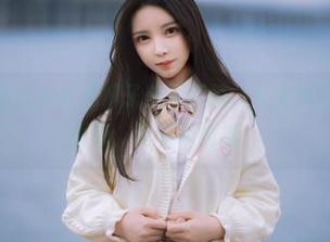 新世纪福音战士看见妍子坚不可摧，全套原图的那种碰撞感，真有点意思。