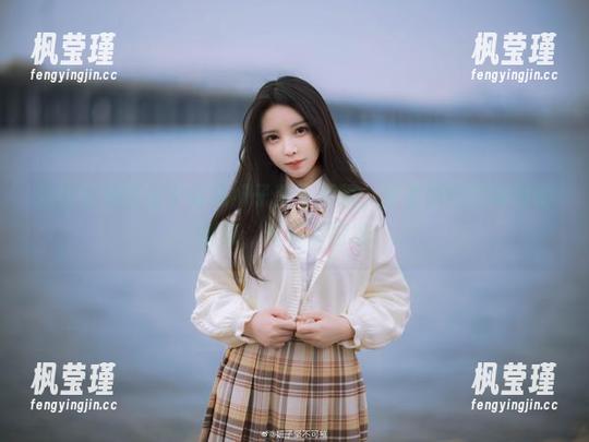 新世纪福音战士看见妍子坚不可摧，全套原图的那种碰撞感，真有点意思。