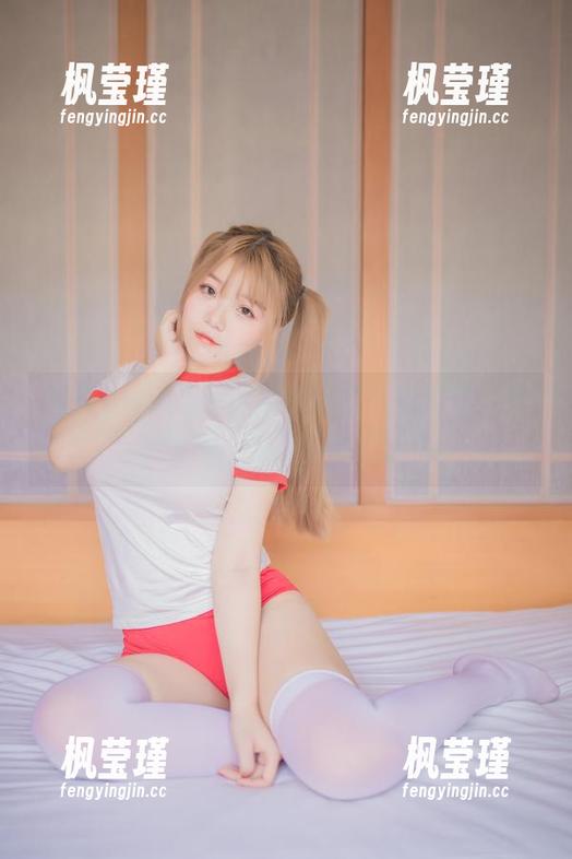 宅夏yoko的奇妙婚纱游记：最新索尼子本造型，等不及要晒了？