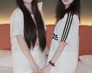 小众视觉 – 最新短裙套图，燕子以后不能穿长裤了吧！