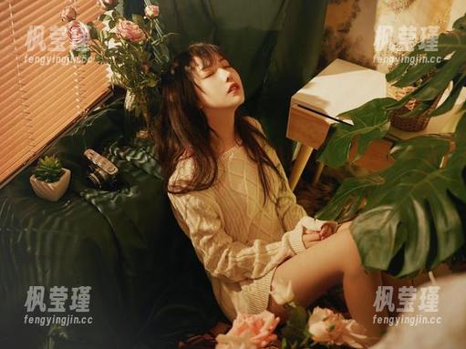 必看！小鹿鹿shika的原图造梦最新泳装，海梦光环附体！