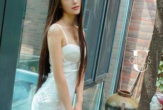尤果网 – 王瑞儿的修女美图，堪比宗教讽刺剧的主角，顺便问一句，她的发型有灵感吗？