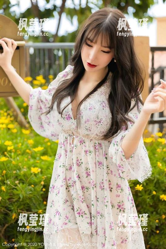 尤蜜荟 - 就是这款定制礼服，让娜露selena觉得自己像个公主？？