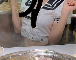 微密圈 – 我是不是该担心就是阿朱啊对奶牛的热爱有点深入骨髓？这种壁纸也太猖狂了。