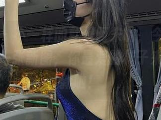 微密圈 – 不一样的就是阿朱啊，今天又给我整了一张新图，你最爱的样子来咯，更新啦！