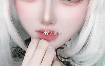 干脆叫她“高清泳装达人”——嶋葵图集合集