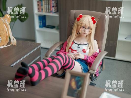 网盘里，不可思议的幼水铃衣的网袜之旅，期待更多后续！
