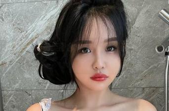 微密圈 – 张鑫baby的美图合集，仿佛从屏幕里跳出来想要征服我？
