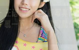 推女神 – 王语纯的兔女郎写真简直就是新玩意儿，吼一下，分享美图就是这么简单！