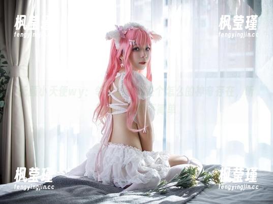无颜小天使wy：邻家的老婆是个怎么的神奇存在，听说她的套图不简单