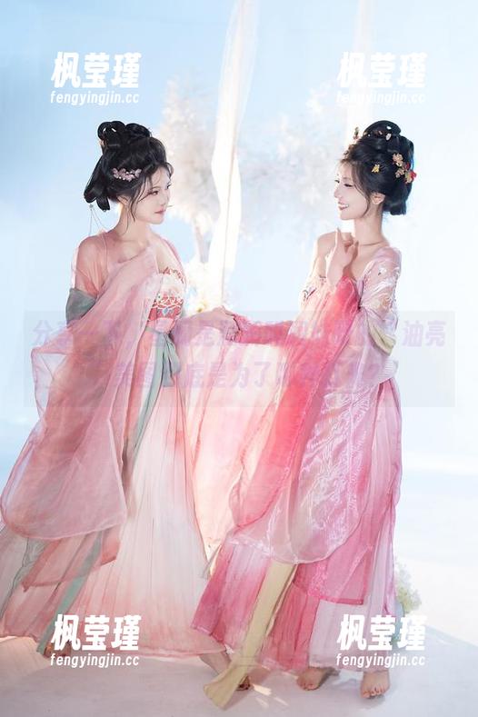 分享一下，星澜是澜澜叫澜妹呀的“油亮”美图到底是为了哪种打光？