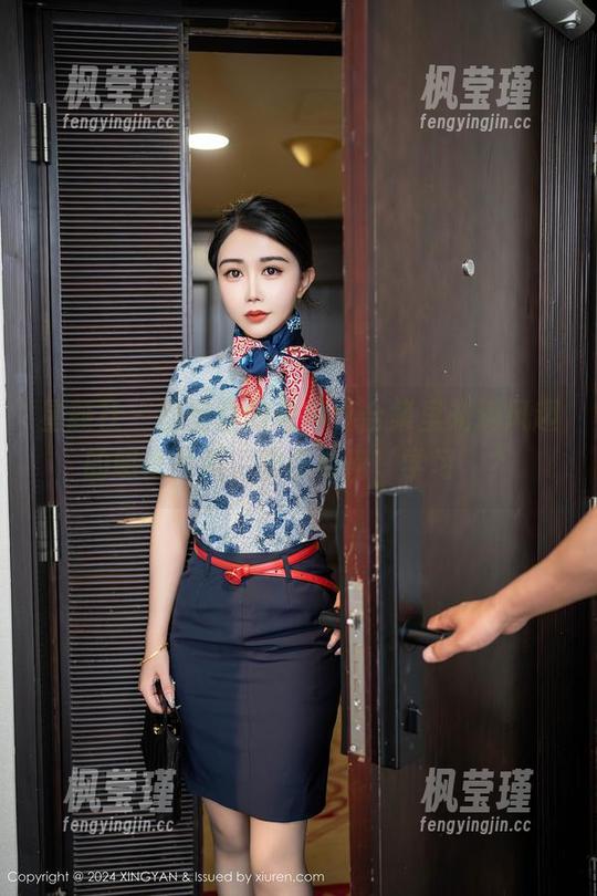 星颜社-星冉 星颜社 - 教室里的星冉,合集里充满风趣的明信片照,教你如何‘学习’?