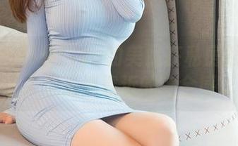 星颜社 – 转转Lisa的美足在私房照里有种让人想悄悄靠近的安全感。