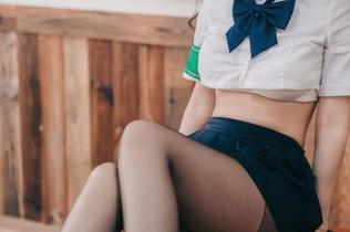杏仁曲奇的天台冒险：无圣光不如无拘束