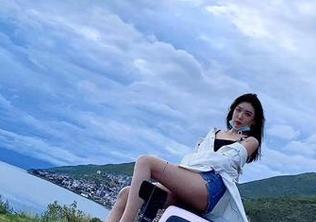 微密圈 – 林子琳喵：白裙写真集，下载后别忘记封存哦！