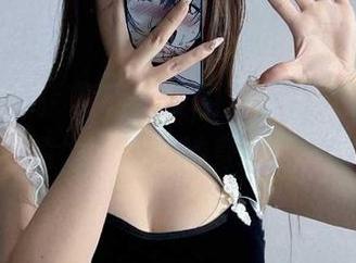 微密圈 – 桃沢樱呀黑皮的分享，敢保证你的注意力不会从她身上移开！