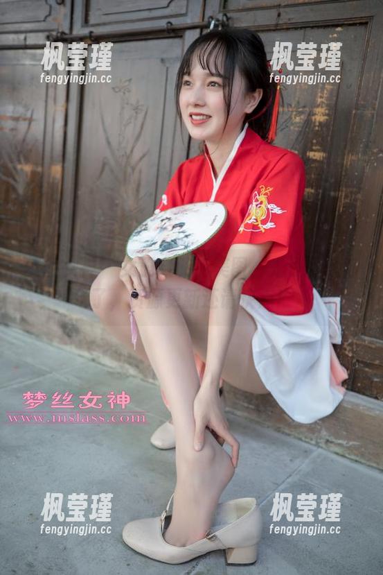 梦丝女神 - 女王璇璇的美图，光是看就够了，资源更新还请快点！