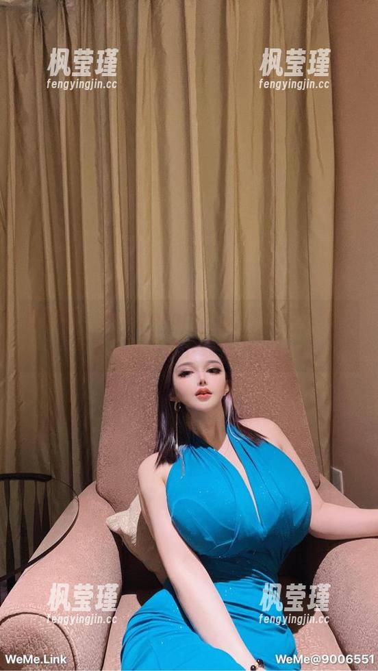 微密圈 - 梦露veronica的职业装写真，看完直接想下载去上班？