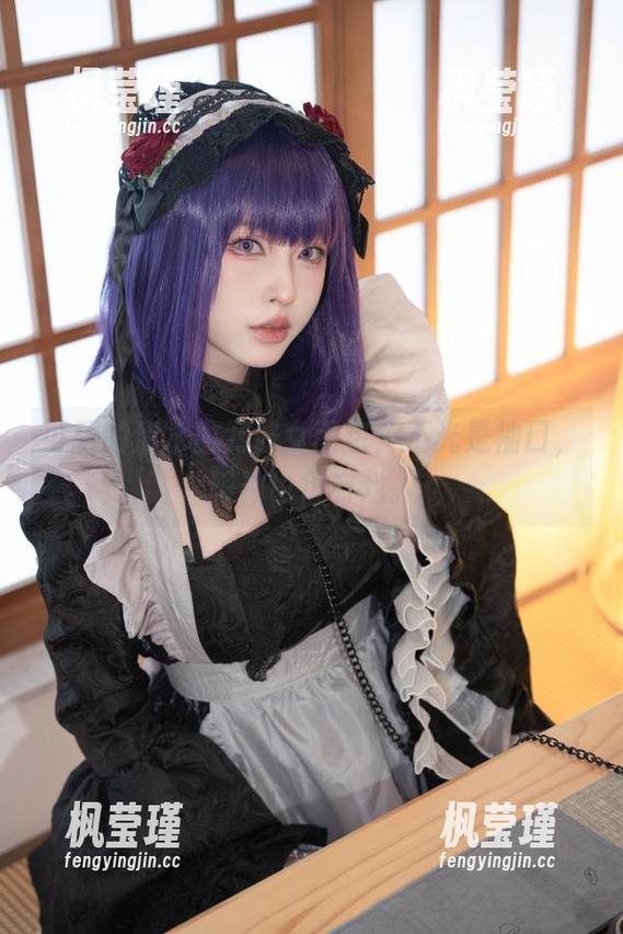 可爱的清水由乃修女图包，不光是袖口，眼神也很有戏。