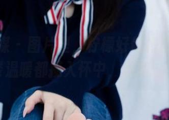 物恋传媒 – 图片里，柠檬好像把秋天的每一缕温暖都揽入怀中，懒得动了。