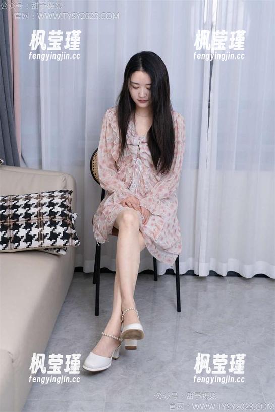 甜予摄影 - 璇璇的私拍秘籍：“薄灰丝”上演了一出温柔的反转，哈哈！