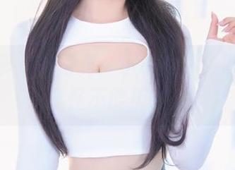 神乐坂真冬的写真：小小女仆，谁说古灵精怪不能叛逆？
