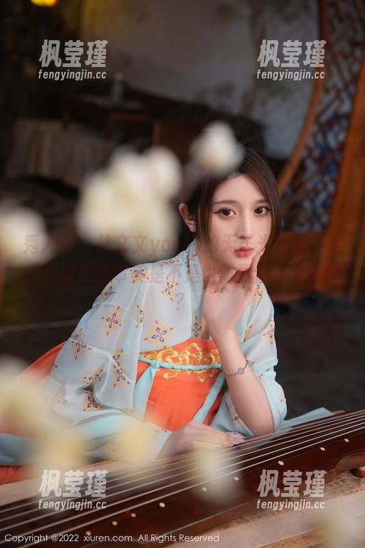 秀人网 - 林文文yooki的无圣光写真，让我怀疑我的审美是不是也需要套装来拯救？