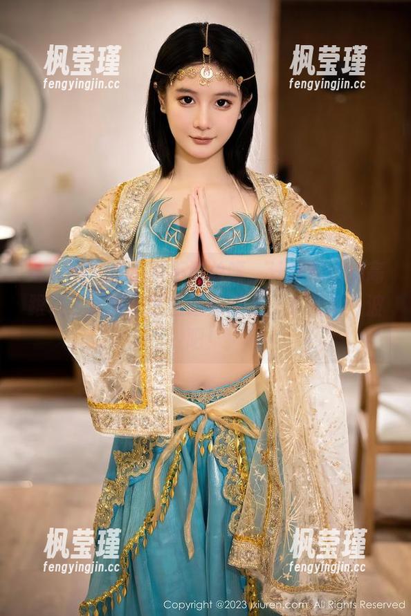 秀人网 - 这造型不简单呀，汁汁和她的高跟鞋，福利和原图迅速奉上，来欣赏一波吧！