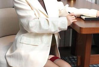 秀人网 – 女仆不只是服务，王雅姗的无圣光写真透着点什么