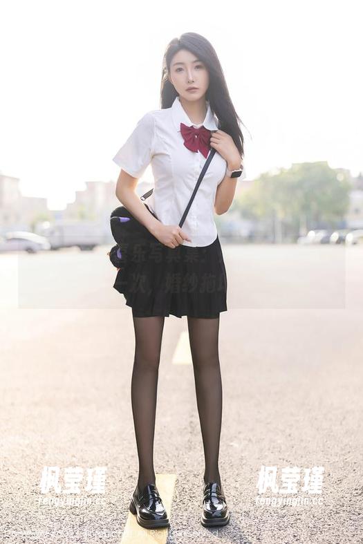 秀人网 - 陶喜乐写真集：婚纱太美，我再问一次，婚纱拖地吗？